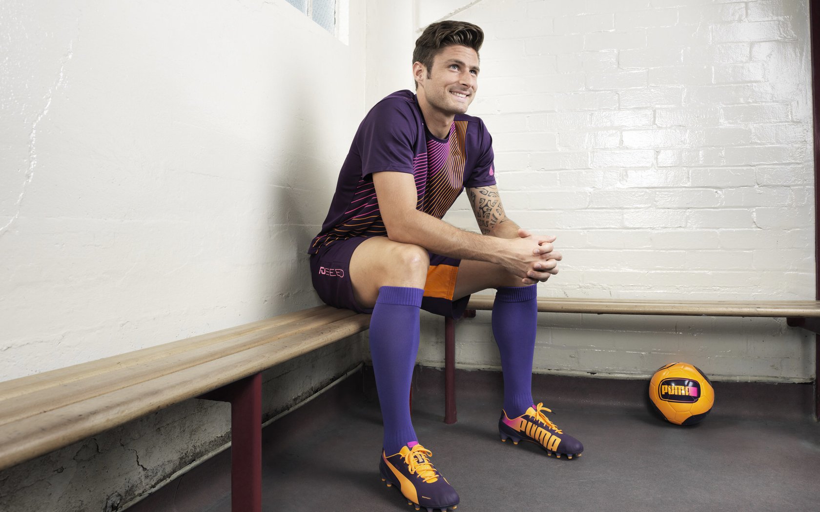 开云在线直播-美国队颤抖！罗马用1800年足球智慧，给现代足球最强冲击波